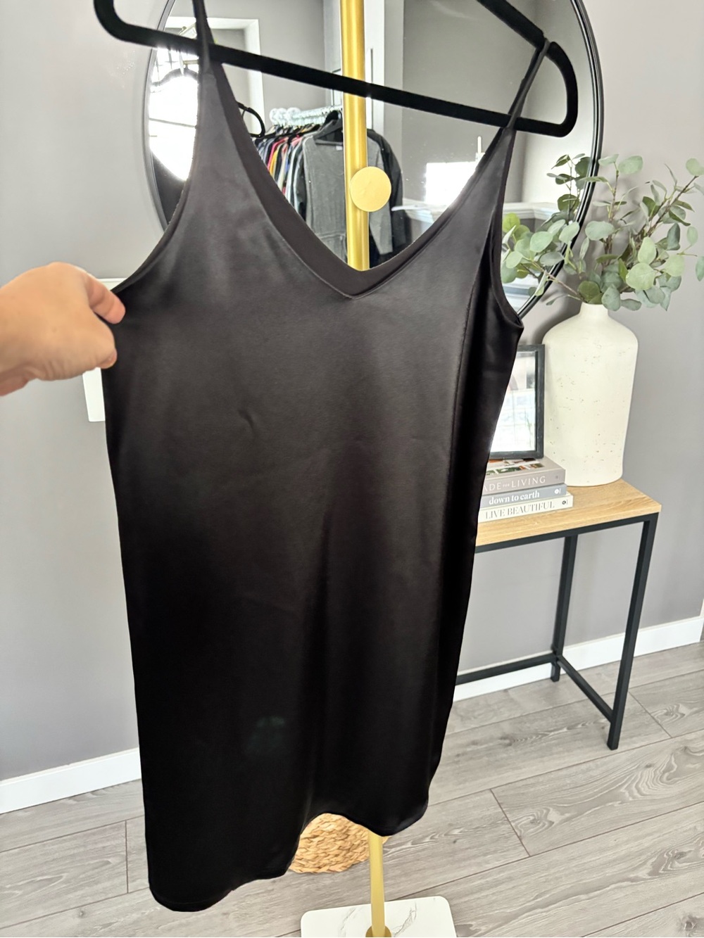 Judith & Charles Slip Dress - Picture 6 of 7